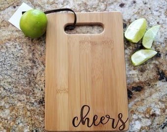 Cheers snijplank, housewarming cadeau, keuken decor