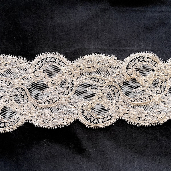 3 inch wide Alencon lace 1 or 3 or 5 yds cotton, made in France, 76 mm wide, blush pale beige, double scalloped, wedding lingerie sewing