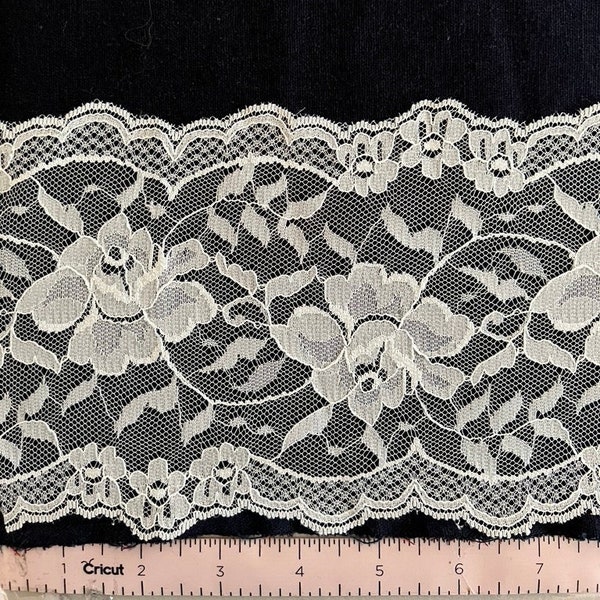Vintage Ivory Galloon Point d' Alencon Lace