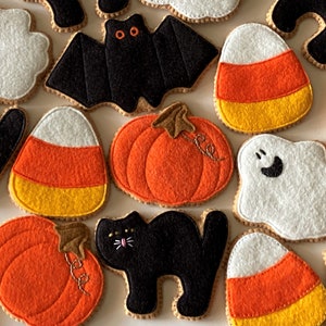 PDF PATTERN Halloween Ornaments Felt Play Cookies, Bat, Cat, Ghost, Pumpkin, Candy Corn Halloween Decorations image 7