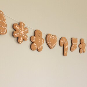 Gingerbread Pattern for Felt Christmas Cookie Decorations - DIY Christmas Ornaments sewing pattern -Gingerbread Garland - image 10