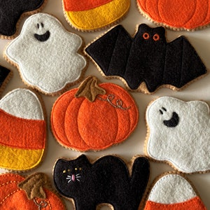 PDF PATTERN Halloween Ornaments Felt Play Cookies, Bat, Cat, Ghost, Pumpkin, Candy Corn Halloween Decorations image 6