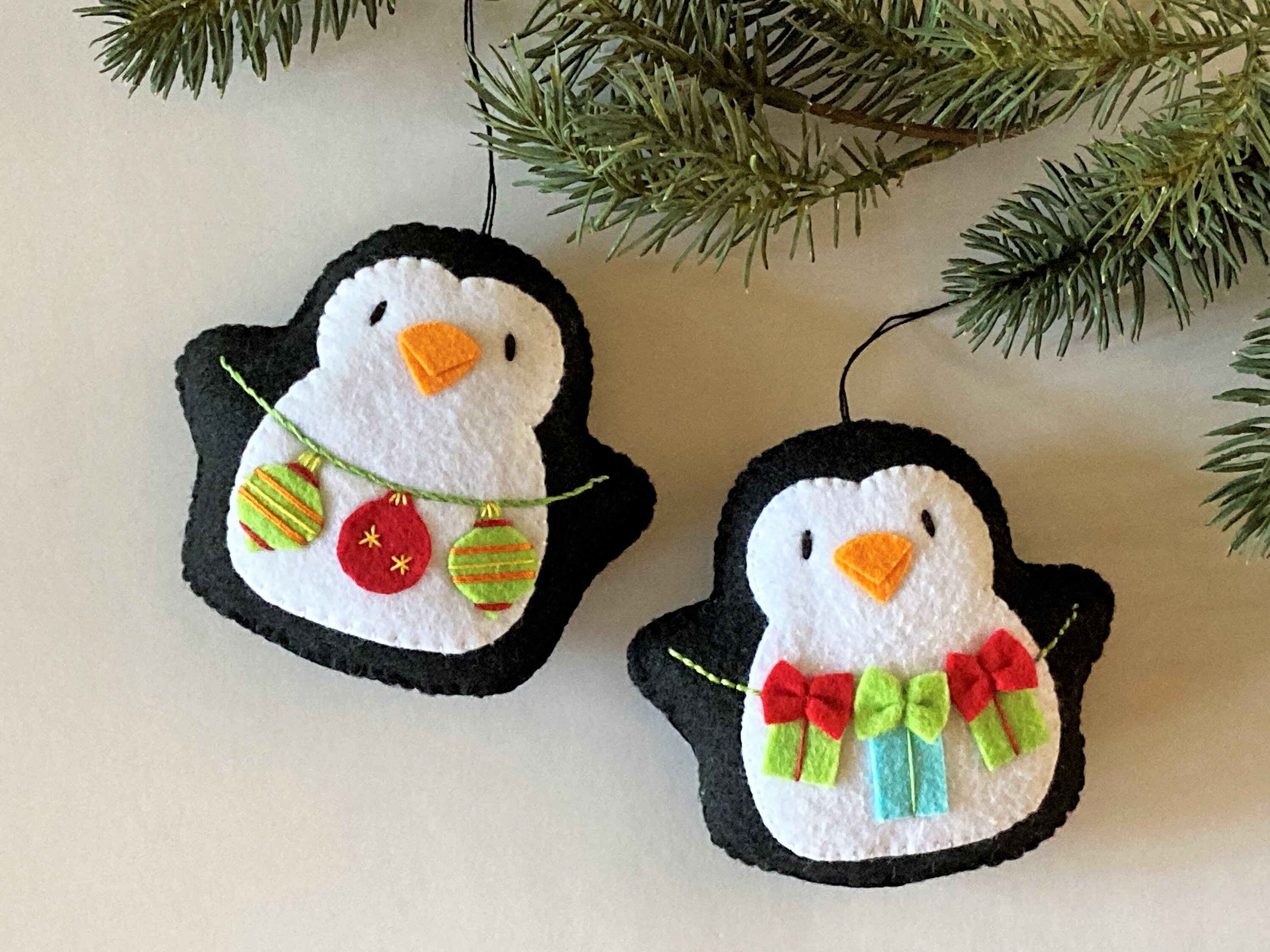 ペンギンのオーナメントパターン フェルトクリスマスデコレーション