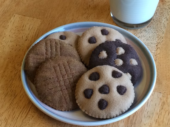 Pattern Felt Cookies Play Food, Valentine Ornaments, Pdf for Hand