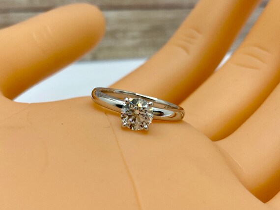 18K Solid White Solid Gold  Solitaire Round Brill… - image 6