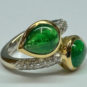 Italy 18K Two Tone White/Yellow  Solid Gold Diamond And Pear Cut Emerald Ring!!!