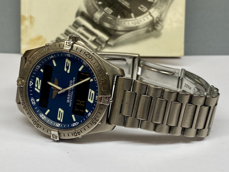 Vintage Breitling Aerospace Ref. E65062 Titanium Quartz Navy Blue Dial Watch image 5