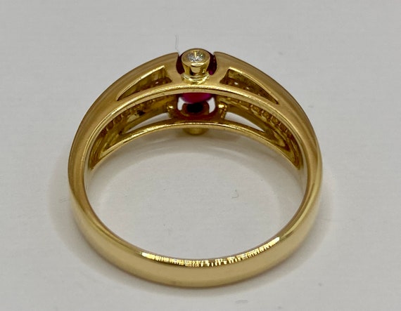 18K Solid Yellow Gold Diamond And Ruby Ring!!!! S… - image 8