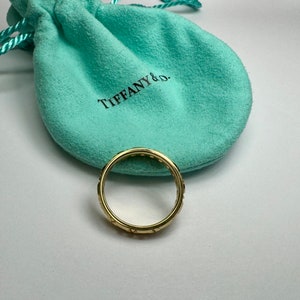 Tiffany & Co AU 750 ITALY 18K Yellow Gold Narrow True T Band/Ring Size 6 1/2 image 5