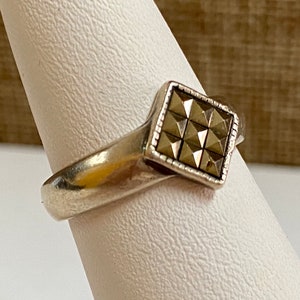 Vintage 925 Sterling Silver Marcasite Ring!!!   Size 6