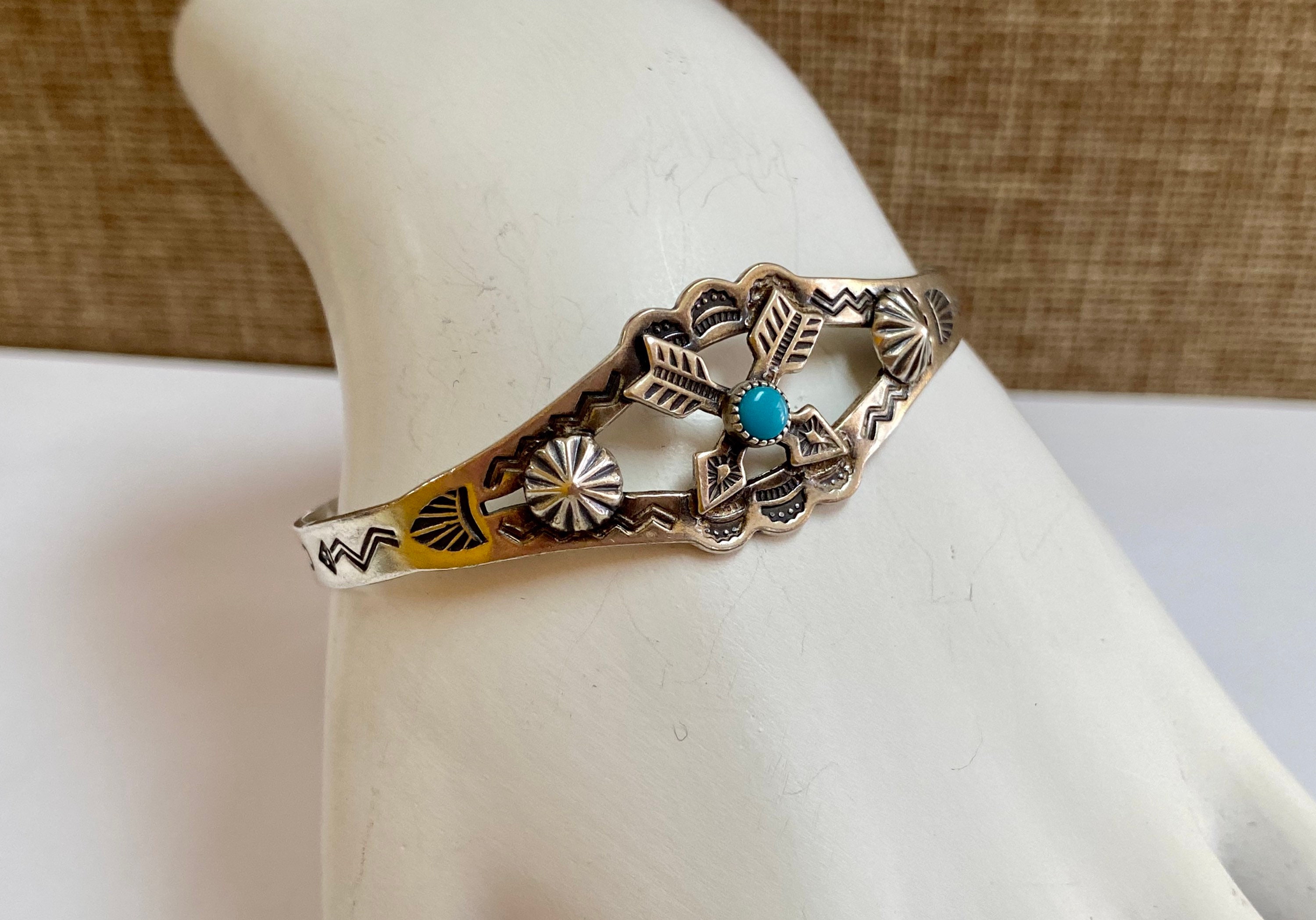 Vintage Fred Harvey Era Native American Sterling Silver Crossed