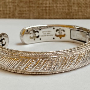 Schöne klassische Judith Ripka Diamonique Scharnier Armreif Armband gemacht mit 925 Sterling Silber