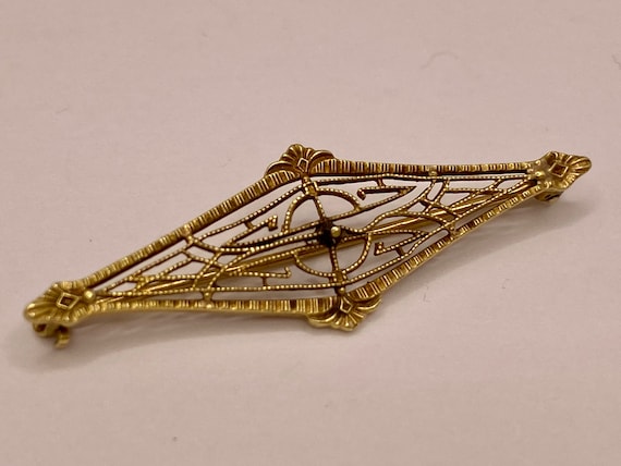 Antique Victorian 14K Yellow Gold Filigree Pin/Br… - image 1