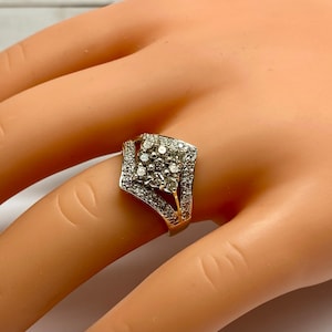 Estate 14K Yellow Solid Gold Diamond Cluster Women&#39;s Ring, Size 6 3/4