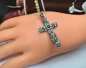 ¡Collar con colgante de cruz con diseño floral tailandés en plata de ley 925 vintage!