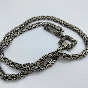 Vintage Solid Sterling Silver 4.5mm Byzantine Link Chain Necklace With Detailed Toggle Clasp