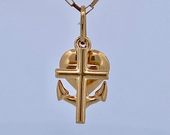 18K Yellow Gold Faith, Hope And Charity Charms Pendant