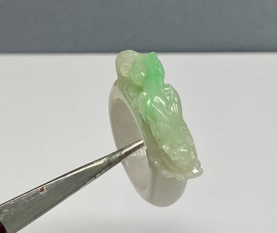 Hand Carved Jadeite Jade Dragon Ring - Size 8 1/2 - image 9
