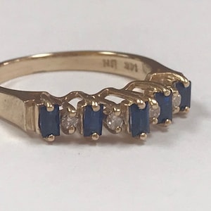 Beautiful 14K Yellow Solid Gold Sapphire And Diamond Women&#39;s Ring