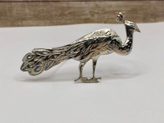 Lovely Vintage  Large 925 Sterling Silver Peacock… - image 3