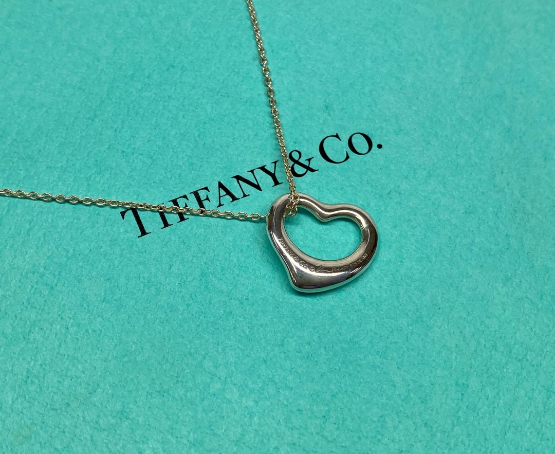 ティファニーエルサ•ペレッティオープンハートペンダントロングスターリングシルバー エルサ・ペレッティ™ オープン ハート ペンダント スターリング