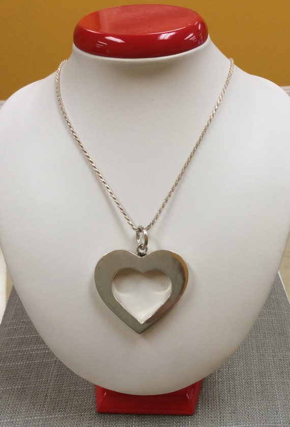ネックレス・ペンダント VERY VINTAGE SILVER HEART PENDANT NECKLACE Vintage Silver Heart Pendant / Solid Sterling 925 / VTG