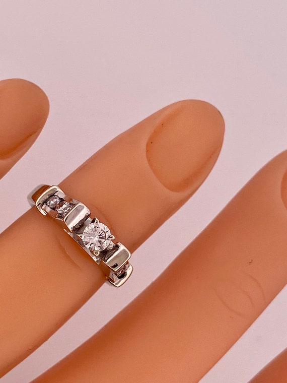 Beautiful MEGA 18K White Gold Diamond Ring!!!! Si… - image 2