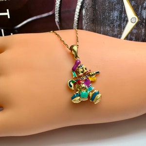 Vintage 21K Yellow Gold And Multi Color Enamel  Disney Donald Duck Pensant!!