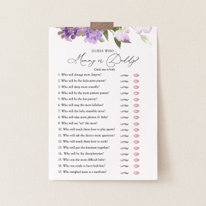 Spel Raad eens wie, mama of papa, paarse bloemen en thee, babyshowerkaart en bord, afdrukbare instant download #AP12p