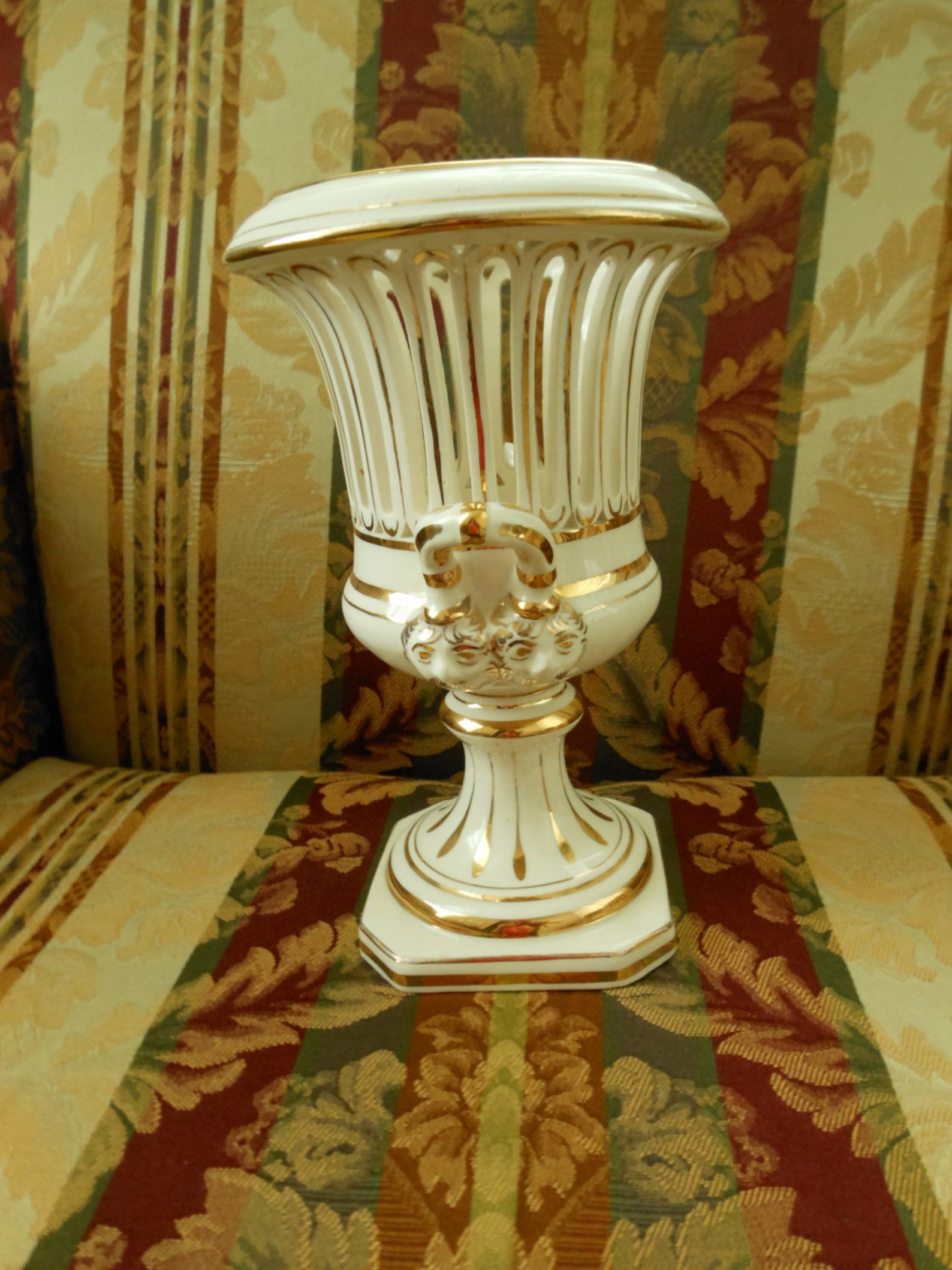 Hand Painted 24k Gold Trimmed Italian Ceramic Urn Style Vase Etsy