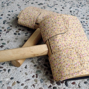 Covers Strauch, Fricke, Clemes Half Size Cotton Hand Cards in Butter Yellow Calico Tiny Pink Flower Print Fiber Spinning