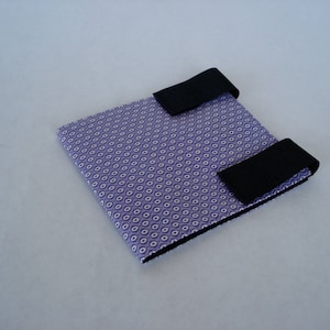 Cover Schacht Flicker White Purple Ovals On Purple Fiber Spinning