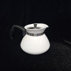 Corning Ware 6 Cup White Teapot Tea Kettle