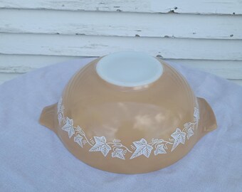 ヴィンテージ パイレックス シンデレラ ボウル：サンダルウッド 444、4