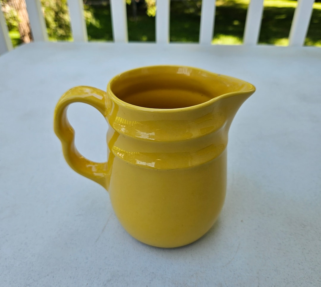 Vintage Oxford Stoneware Bright Yellow Pitcher-made in USA - Etsy