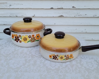 Vintage Crowning Touch Harvest Blossom Floral Enamelware Sauté Pan/Skillet & Pan with Lid-Retro 1970's Cookware