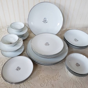 Noritake SAKURAシリーズ　28点セット Noritake, Sakura | Replacements, Ltd.