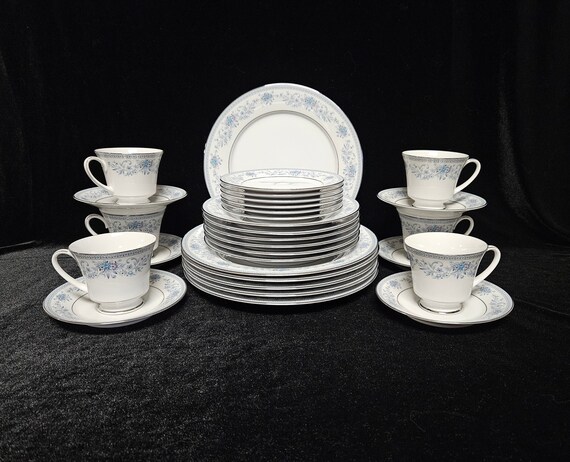 Noritake（シルクスクリーン） Vintage Noritake Green Bamboo Dinnerware for Four Toki