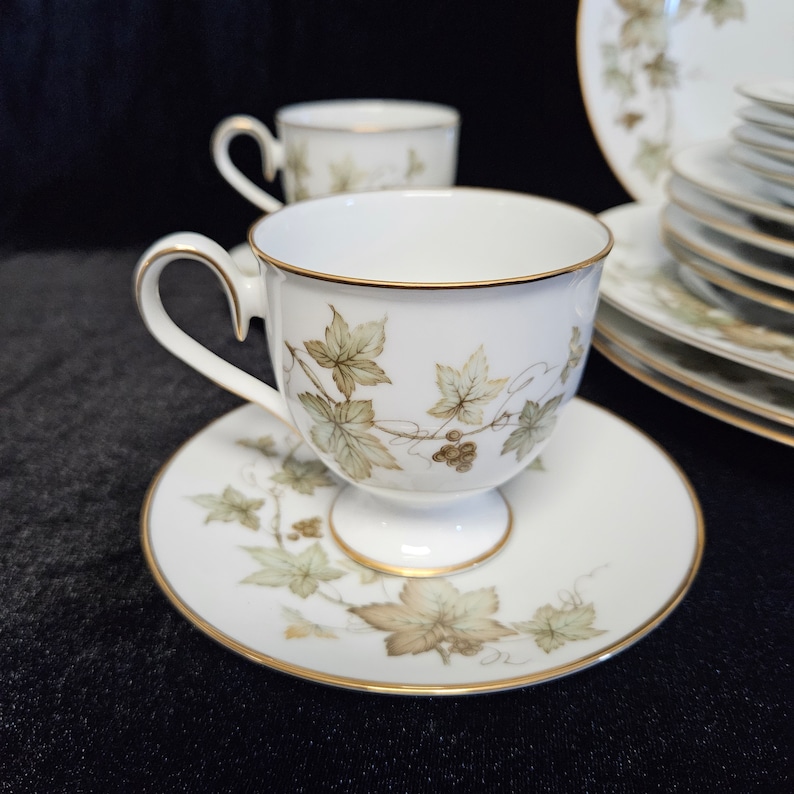 Noritake Trailing Ivy China