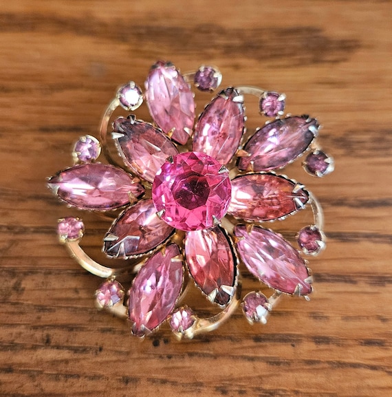 Gorgeous Vintage Pink Rhinestone Floral Brooch Se… - image 2