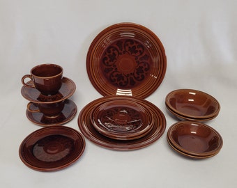Louça Amberstone Sheffield de 14 peças-Homer Laughlin-Fiesta Shape-Circa 1967-Lugares para dois