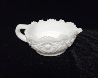 Vintage Milk Glass Nappy or Sauce/Gravy Boat