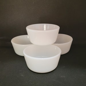 Fire-King Weiße Puddingbecher, Prep-Schalen, Ramekin, Snack-Geschirr-Vintage Anchor Hocking-4er-Set