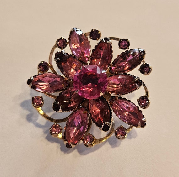 Gorgeous Vintage Pink Rhinestone Floral Brooch Se… - image 3