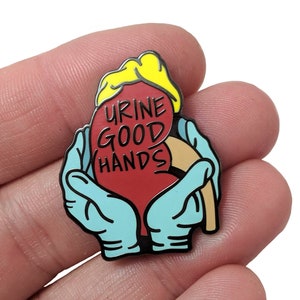 Urine Good Hands Anatomical Kidney enamel pin image 2