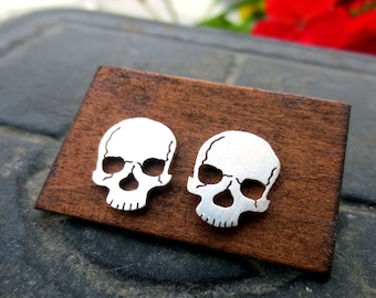 Skull Earrings - Sterling Silver