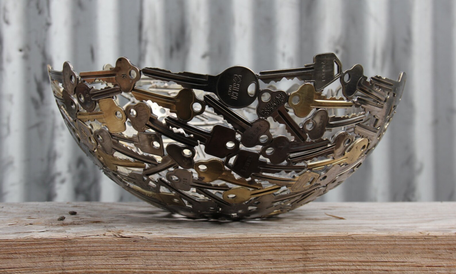 2 Pack Gold Key Bowls - 7.4 Inch Large Decorative Catch All Dish For Entryway Table, Jewelry, & Home Decor