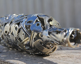 Rotwein Schlüsselflasche, Metallskulptur