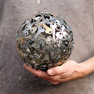 Medium 18 cm key ball, Key sphere, Metal sculpture ornament