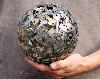 Medium 18 cm key ball, Key sphere, Metal sculpture ornament